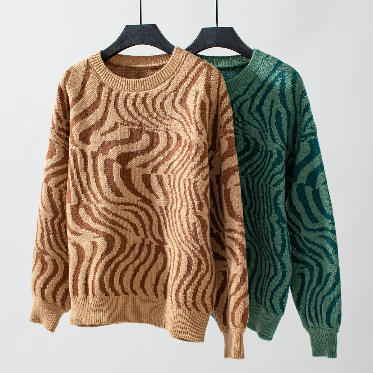 Rippled Zebra Stripe Crewneck Knit Sweater - Brown - 2