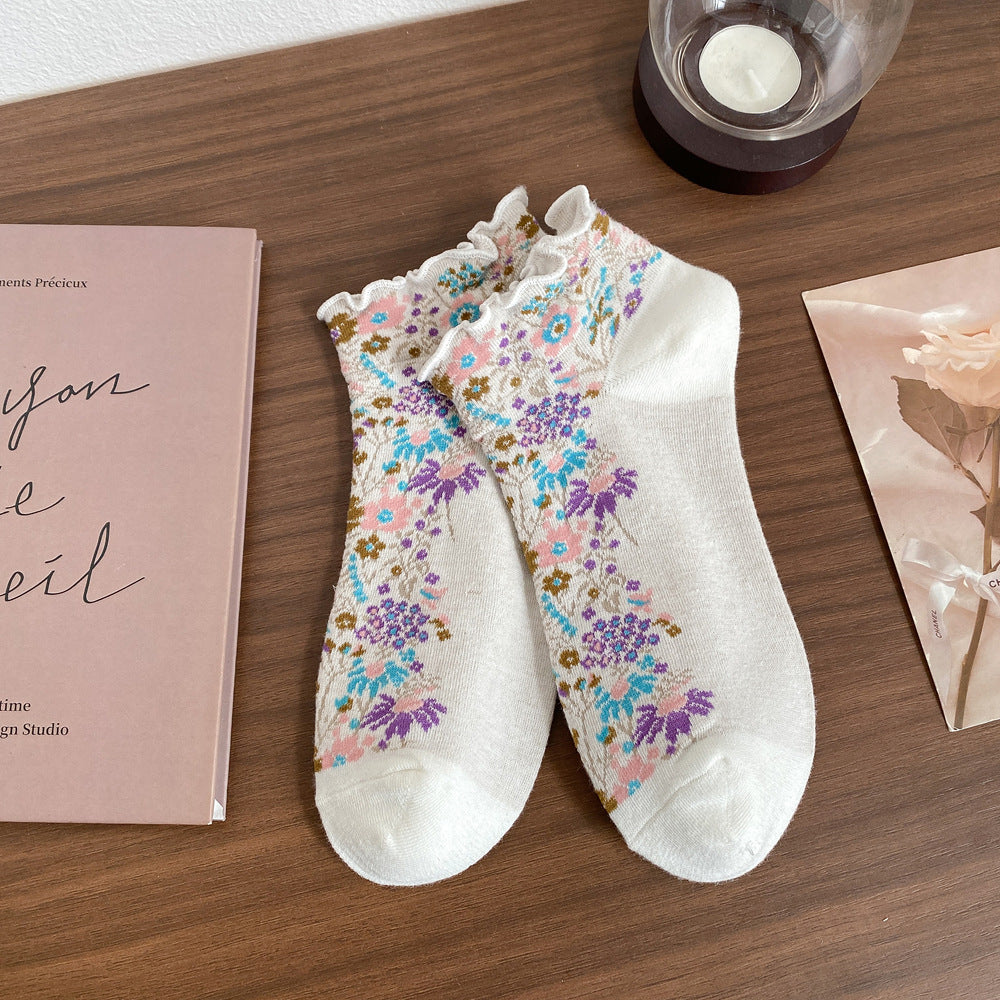 Ruffle Cuff Floral Ankle Socks - White
