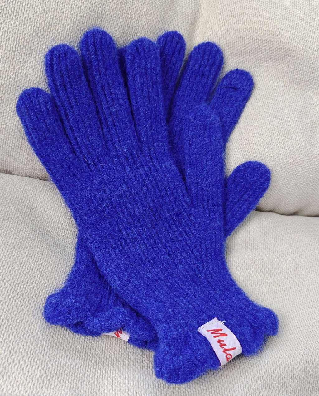 Ribbed Knit Gloves With Ruffle Cuff - Blue