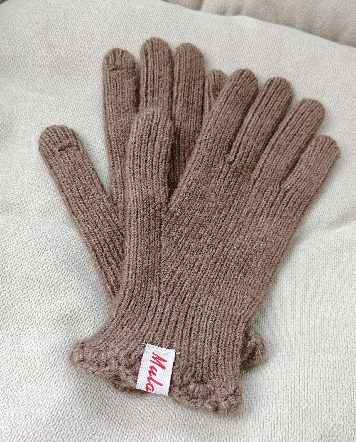 Ribbed Knit Gloves With Ruffle Cuff - Khaki