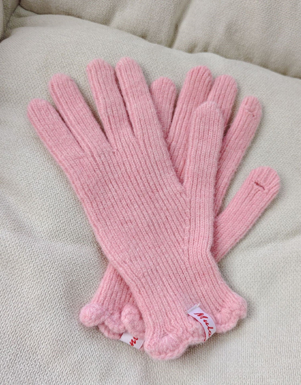 Ribbed Knit Gloves With Ruffle Cuff - Pink