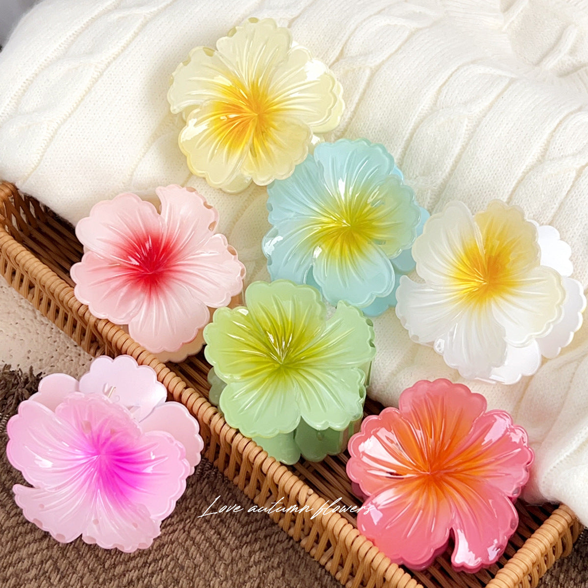 Ombre Hibiscus Flower Hair Claw Clip