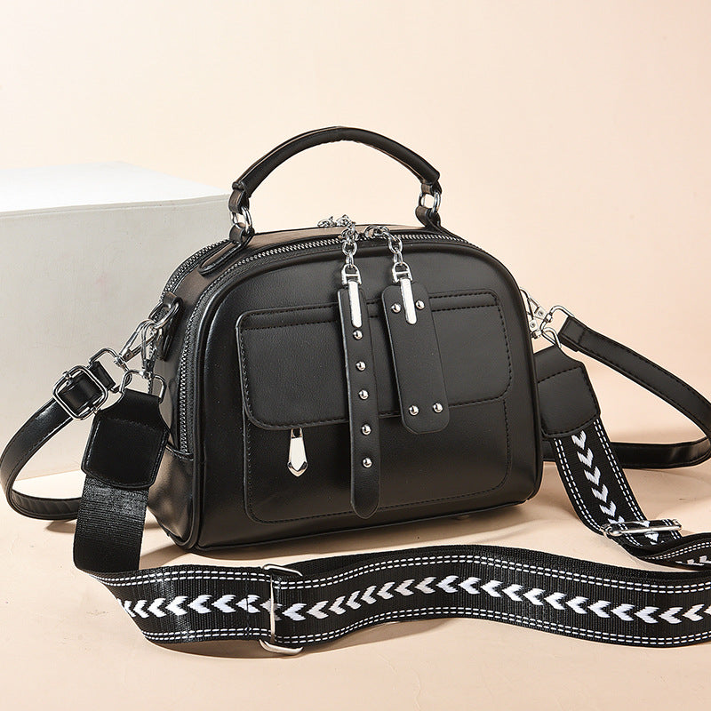 Colorblock Bowling Bag With Wide Strap - Black