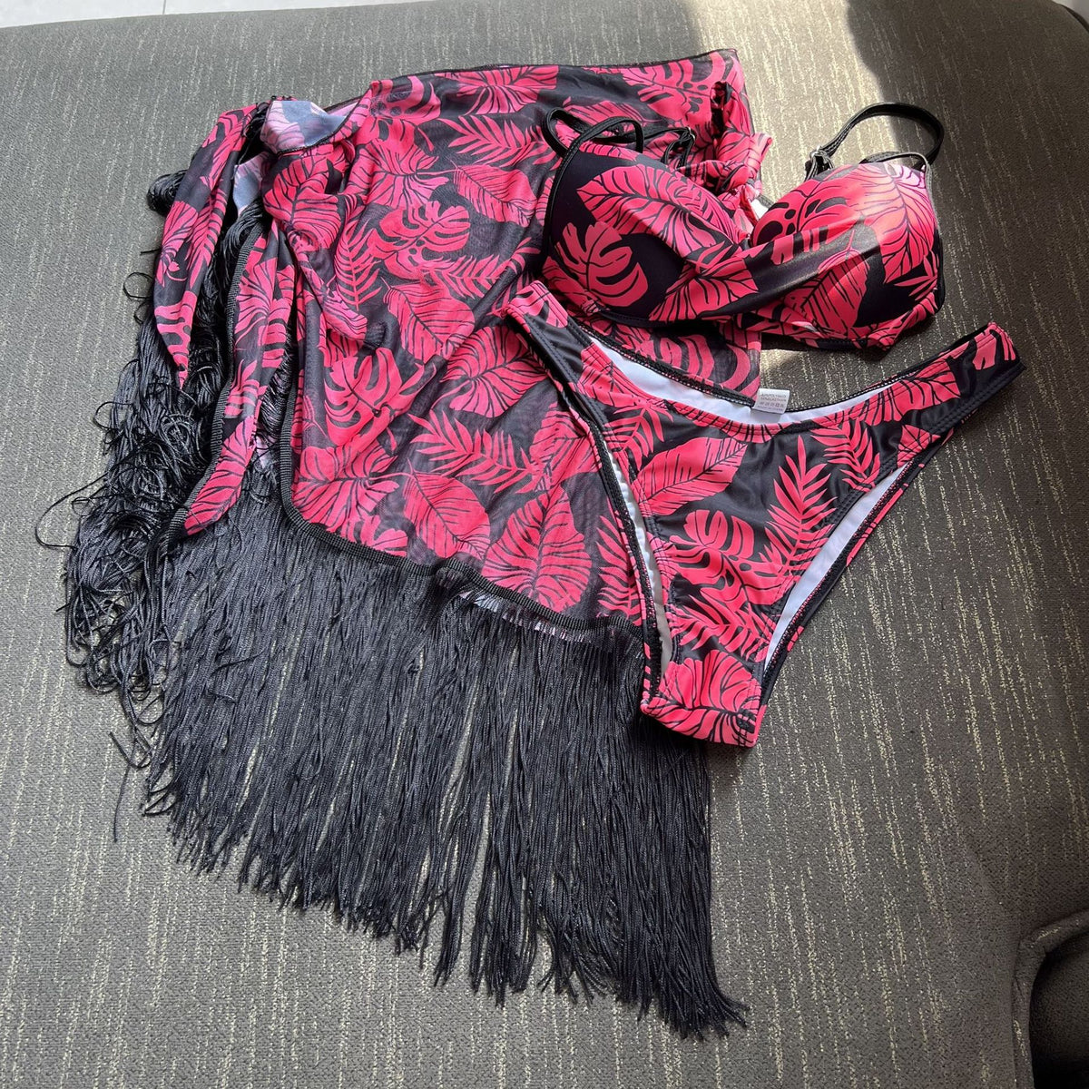 Tropical Leaf Print Bikini With Fringe Sarong - Rose red - 1