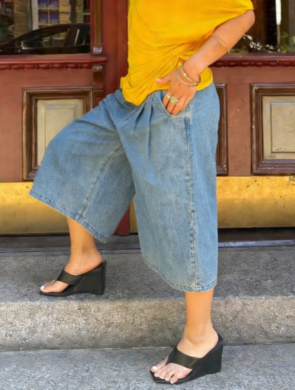Pleated Wide Leg Denim Culotte Jeans - Blue - 4