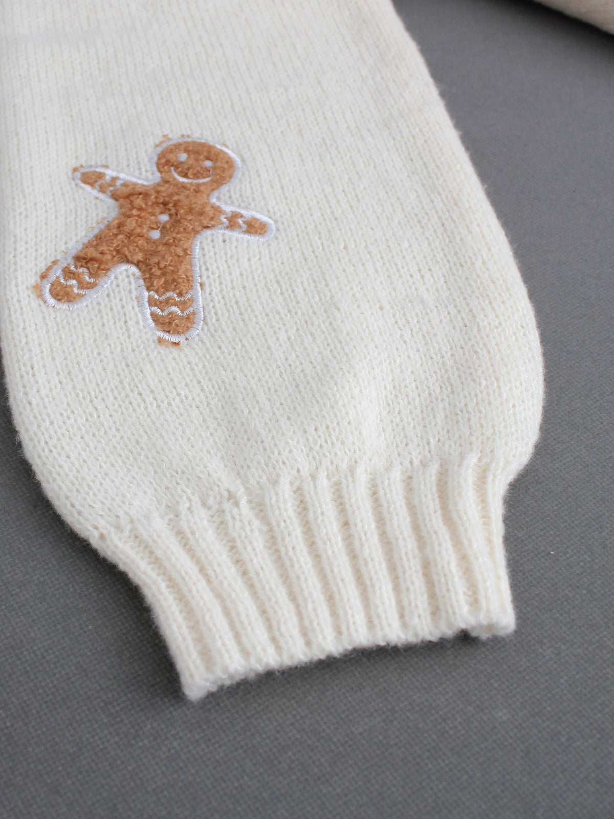 Cropped Cardigan With Gingerbread Appliques - Apricot - 4