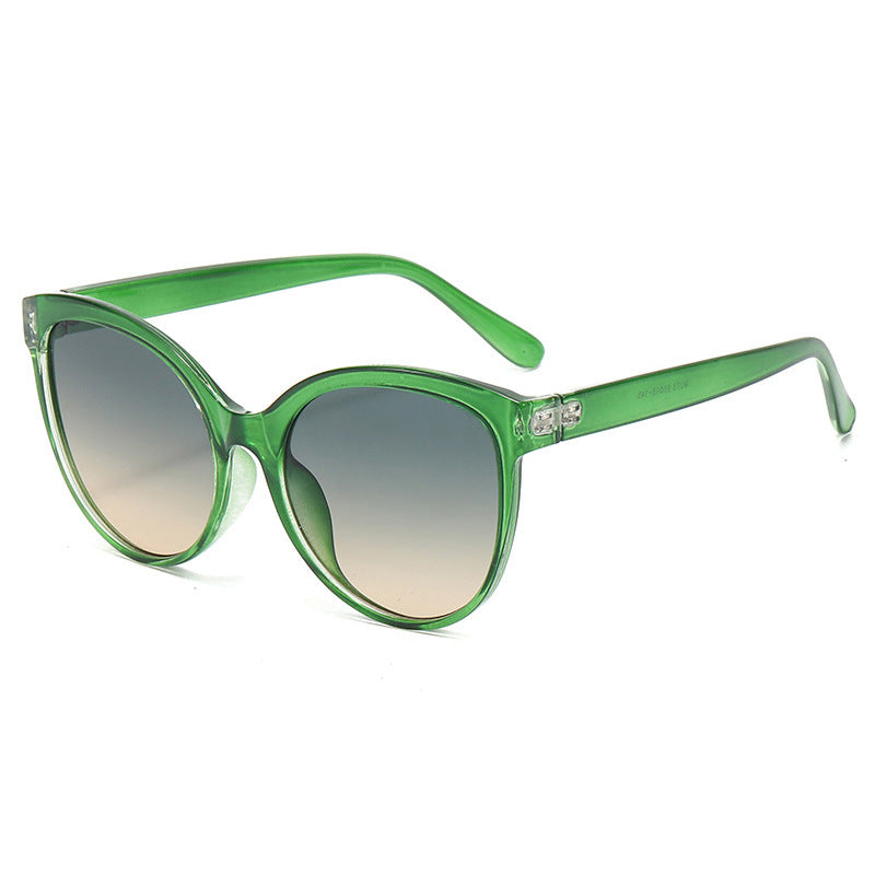 Round Cat Eye Sunglasses With Tinted Lenses - Green