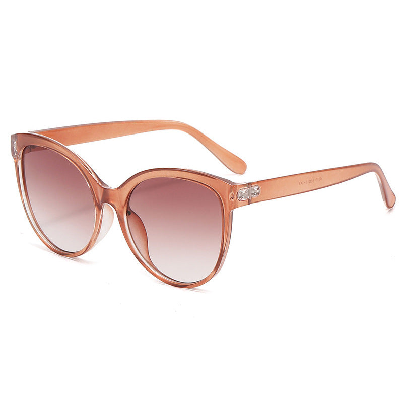 Round Cat Eye Sunglasses With Tinted Lenses - Tea
