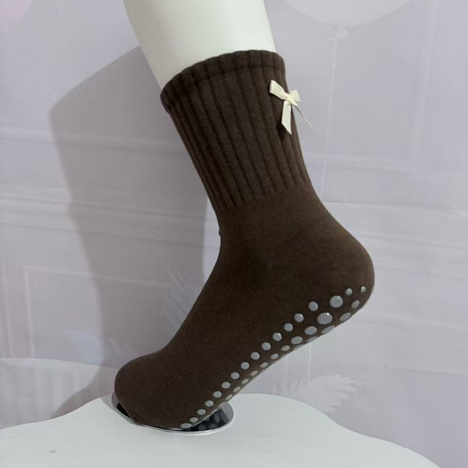 Nonslip Grip Crew Socks With Satin Bow - Coffee