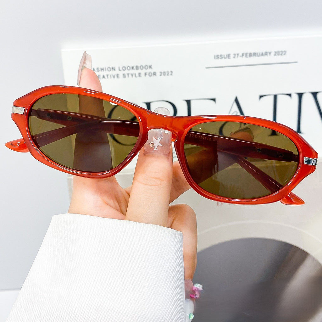 Retro Angular Oval Sunglasses for Women - Red