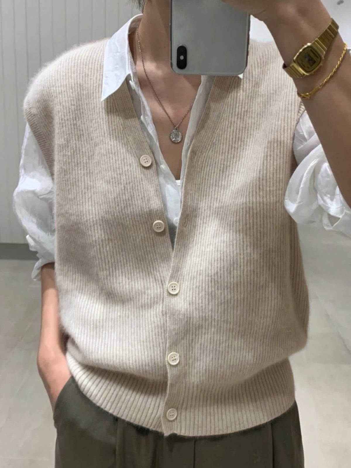 Sleeveless Rib Knit Button Cardigan Vest - Apricot