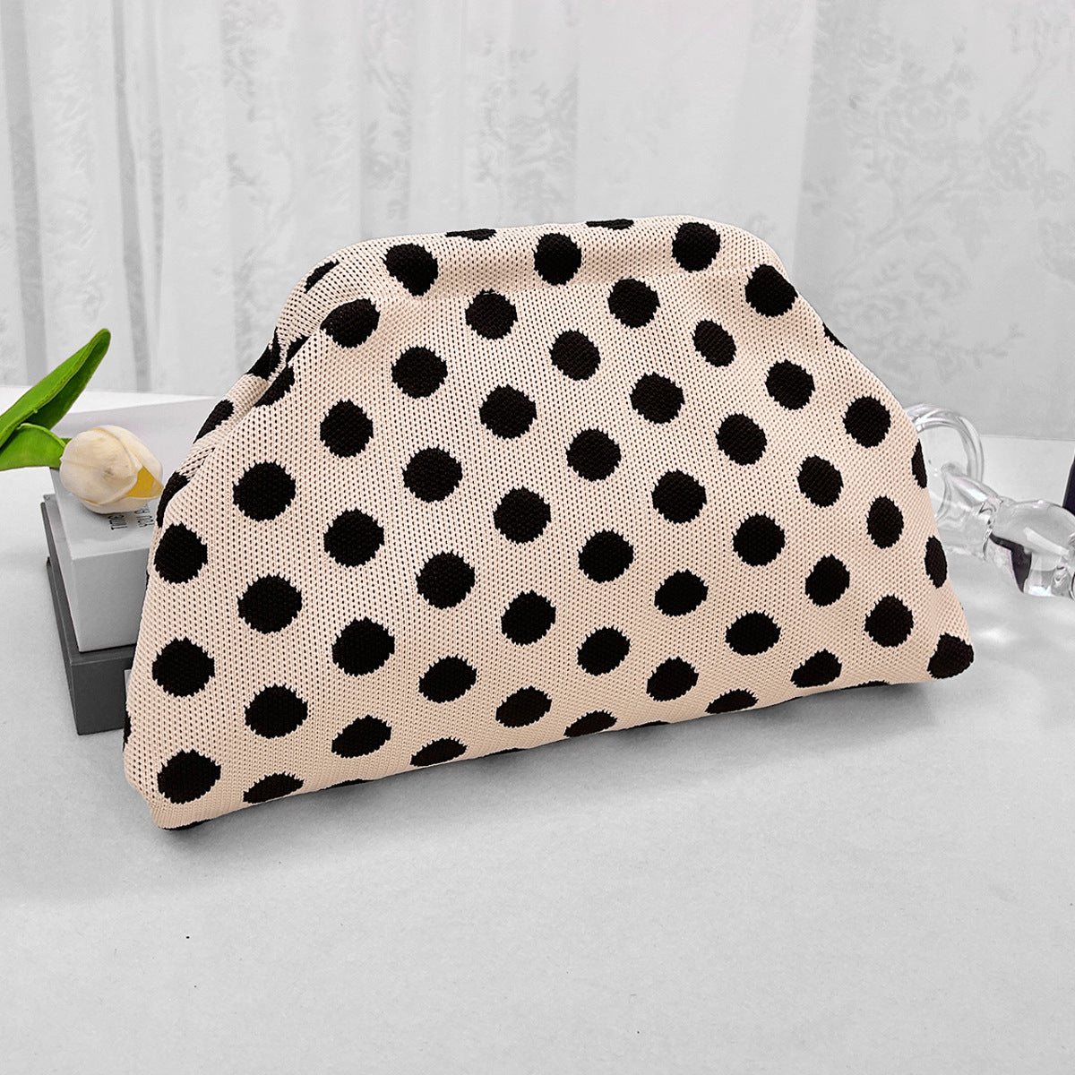 Patterned Knit Clutch Pouch Makeup Bag - Beige