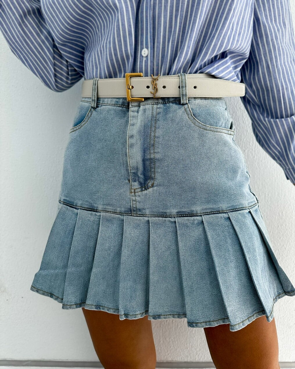 High Waist Pleated Hem Denim Mini Skirt - Light Blue