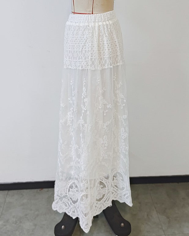 Scalloped Lace Tiered Maxi Skirt - White - 4