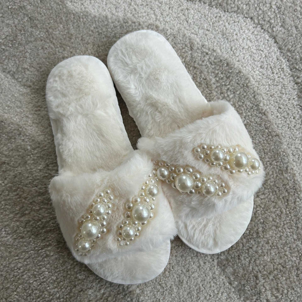 Pearl Embellished Faux Fur Slide Slippers - Ivory