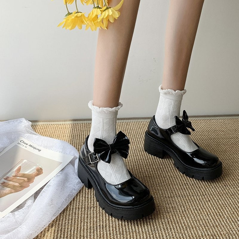 Chunky Platform Mary Jane Shoes - Patent Bow