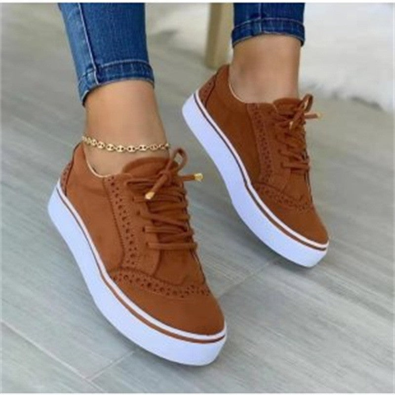 Perforated Brogue Lace-Up Low Top Sneakers