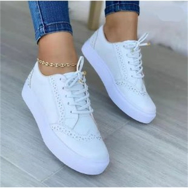 Perforated Brogue Lace-Up Low Top Sneakers