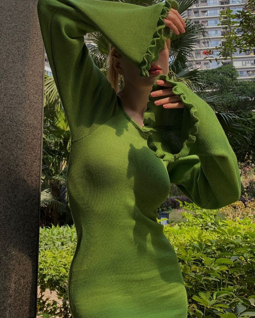 Open Back Flare Sleeve Knit Dress - green - 2
