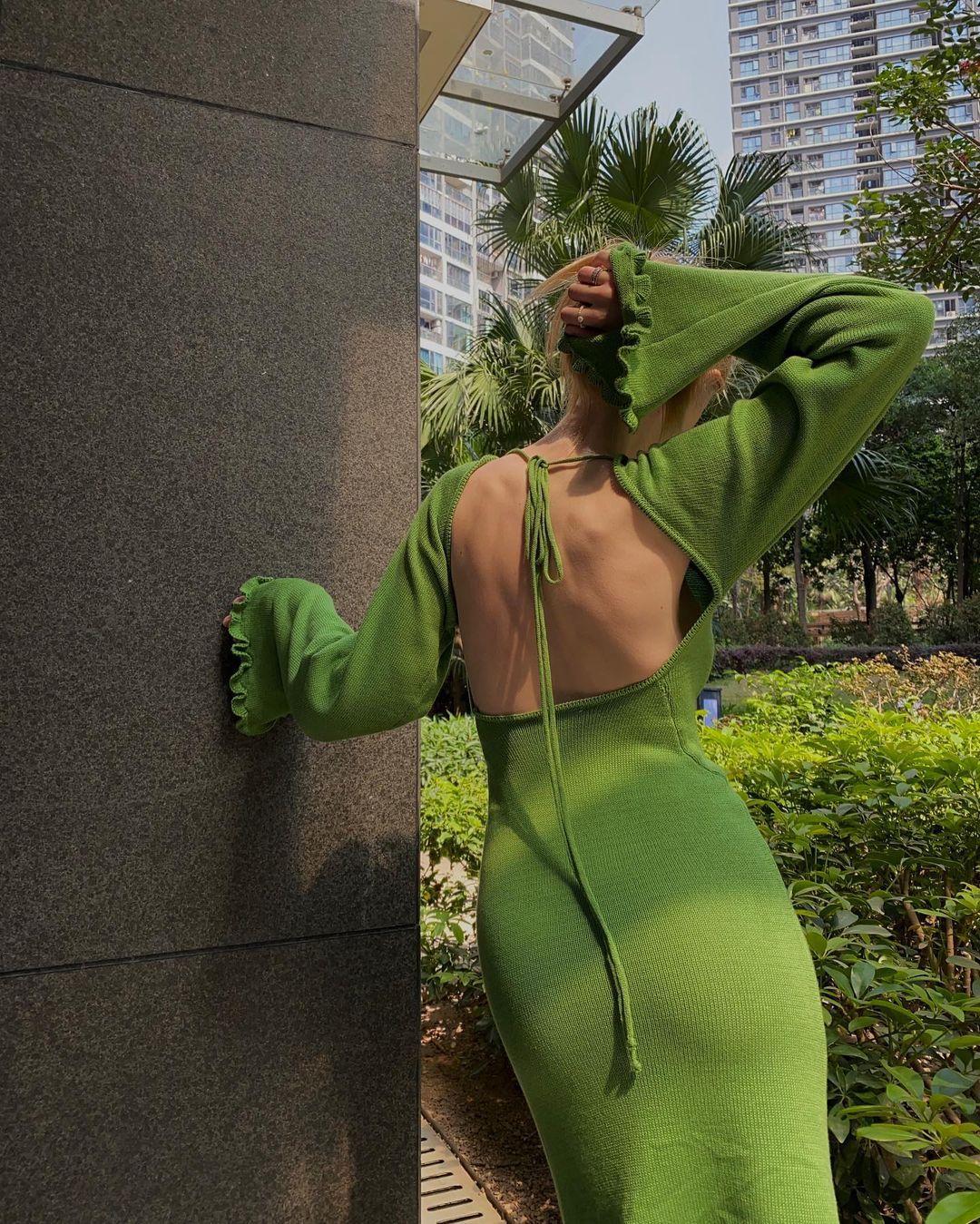 Open Back Flare Sleeve Knit Dress - green - 3