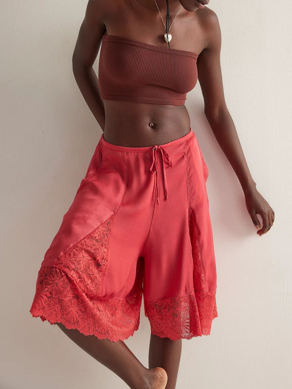 Lace Hem Wide Leg Bloomer Shorts - Red