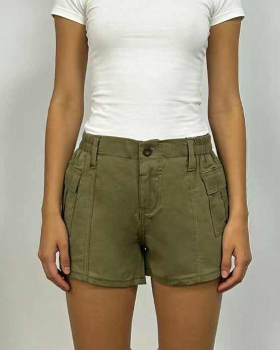 Low Rise Cargo Pocket Casual Shorts - Green