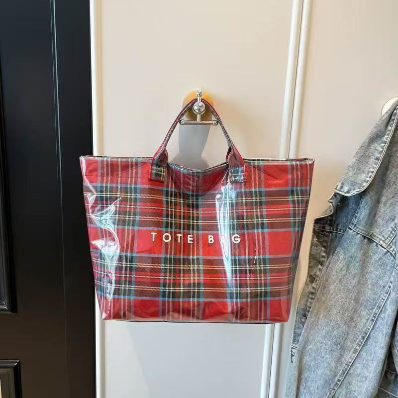 Colorblock Plaid Stripe Snap-Top Waterproof Tote - BRed