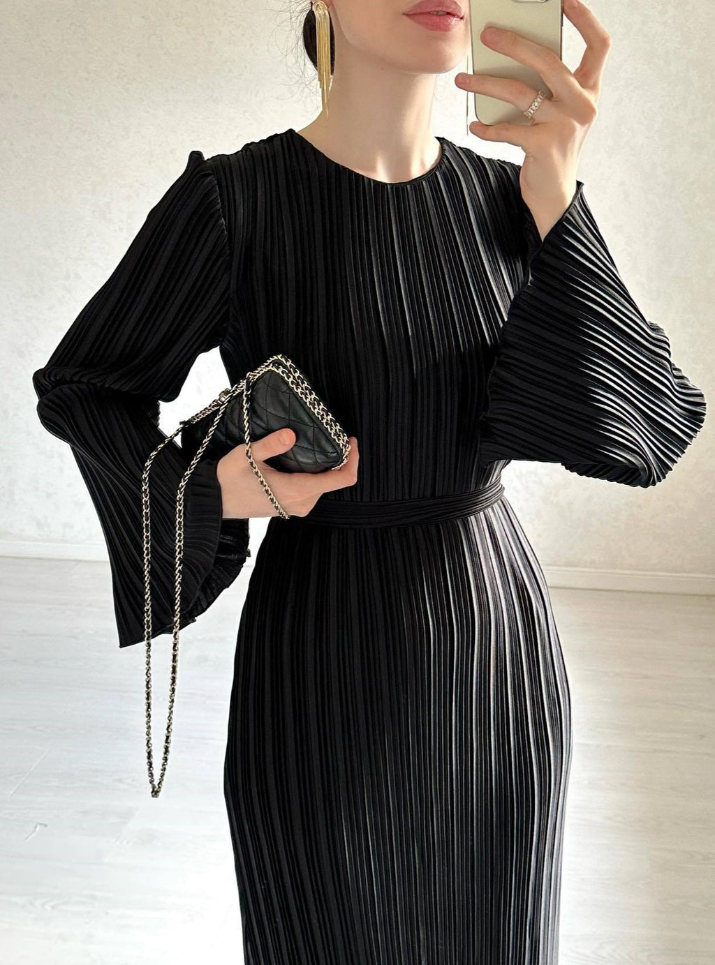 Micro Pleated Flared Sleeve Tie Waist Maxi Dress - Black - 1