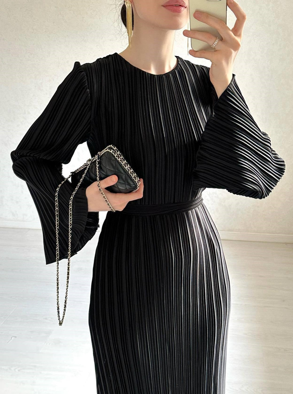 Micro Pleated Flared Sleeve Tie Waist Maxi Dress - Black - 2