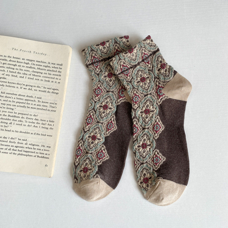 Vintage Medallion Pattern Crew Socks - Khaki