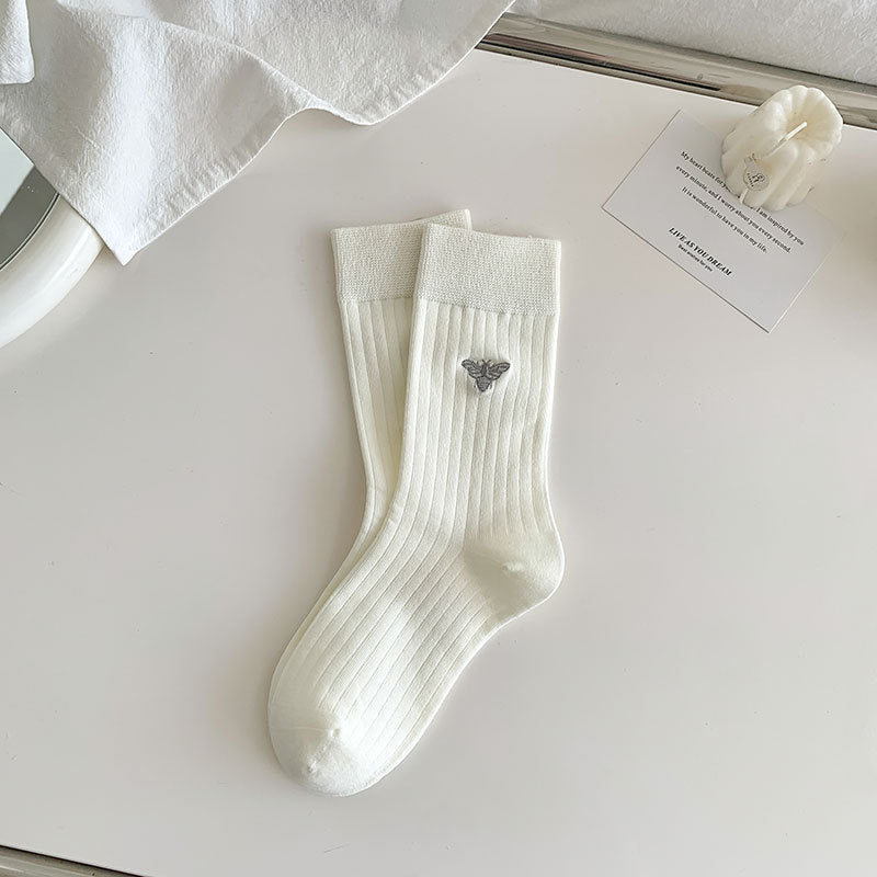 Embroidered Motif Ribbed Crew Socks - Bee_W
