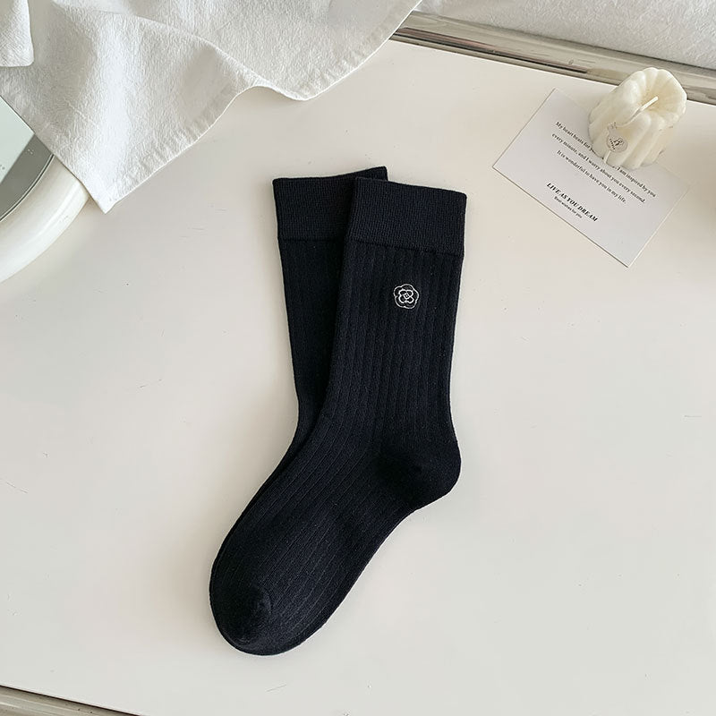 Embroidered Motif Ribbed Crew Socks - Flowers_B