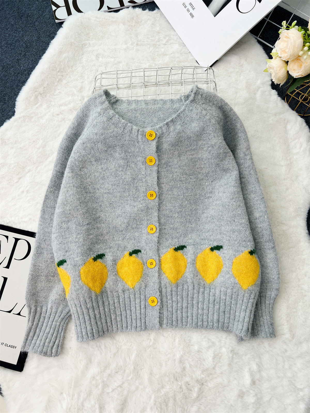Lemon Motif Crew Neck Knit Cardigan - Grey