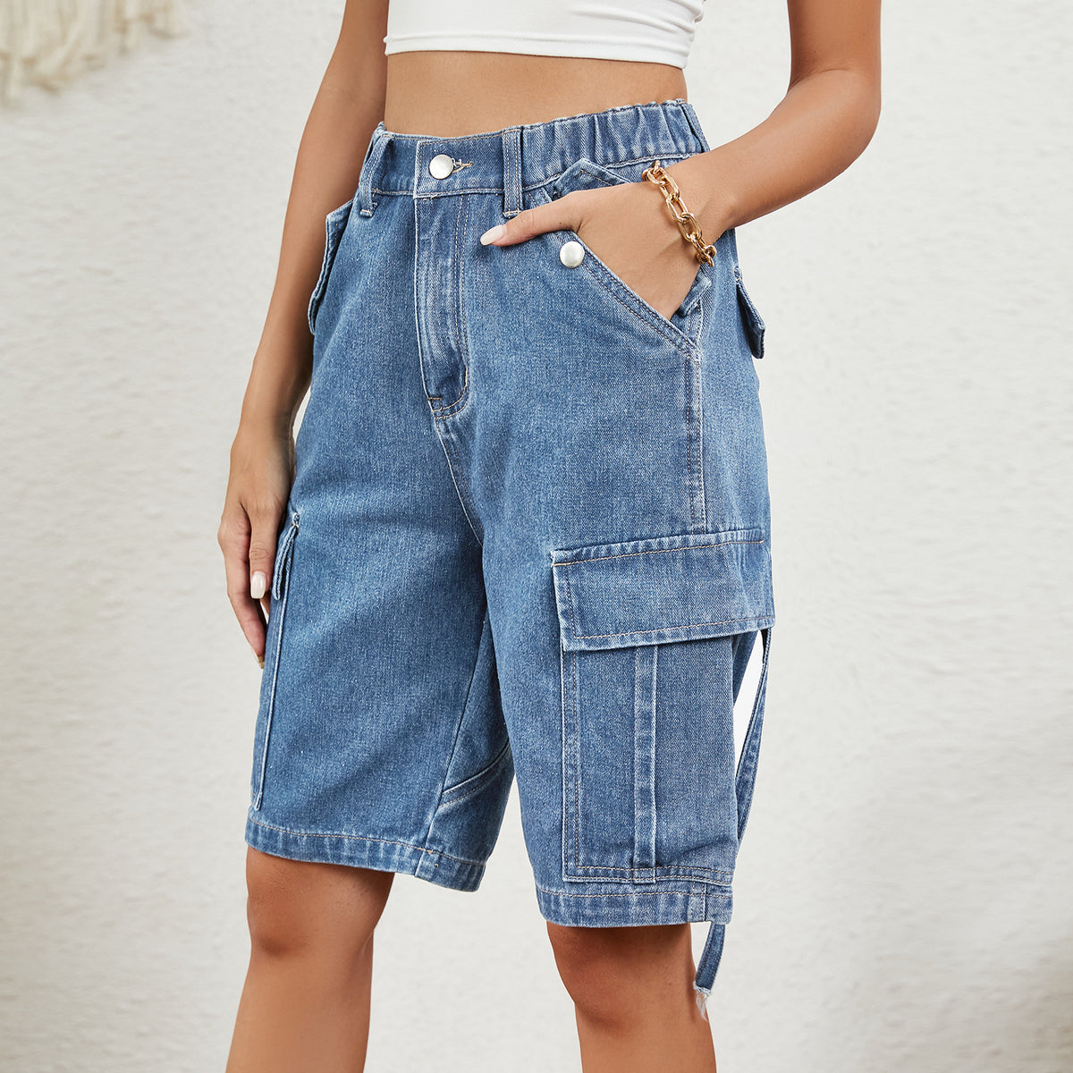 Knee Length Cargo Bermuda Denim Shorts - Blue - 3
