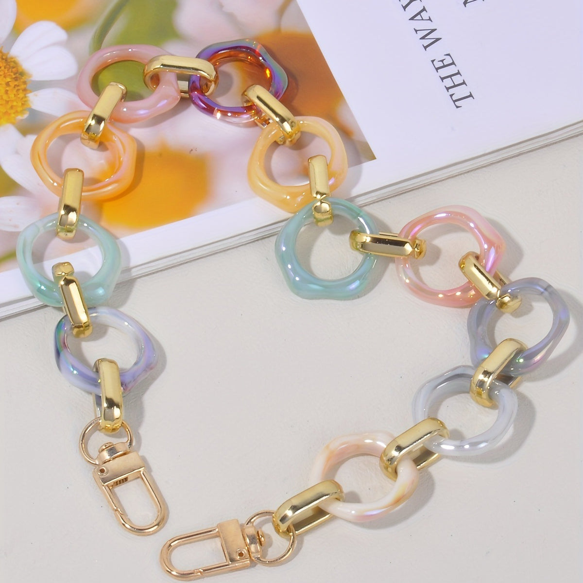 Chunky Acrylic Link Purse Charm Chain - Color_02