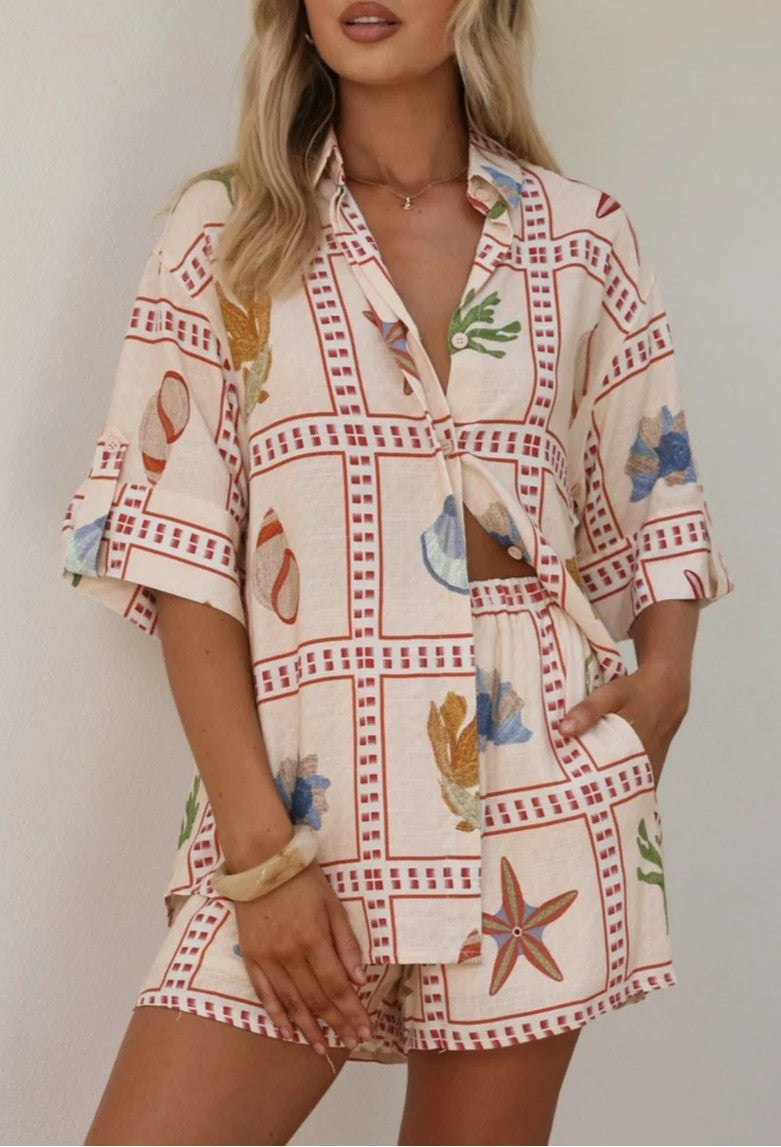 Sea Shell Print Shirt and Shorts Lounge Set - Decor