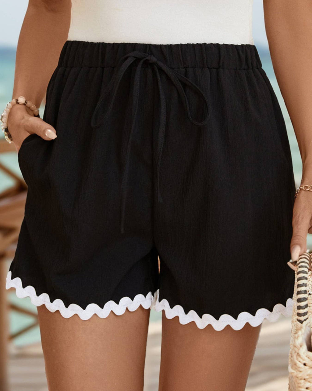 Ric Rac Trim Drawstring Casual Shorts