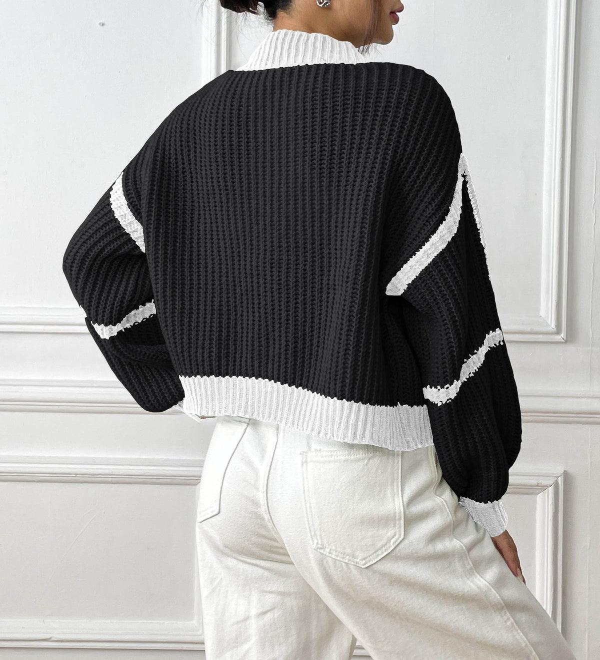 Colorblock Chunky Knit Cropped Cardigan - view 4