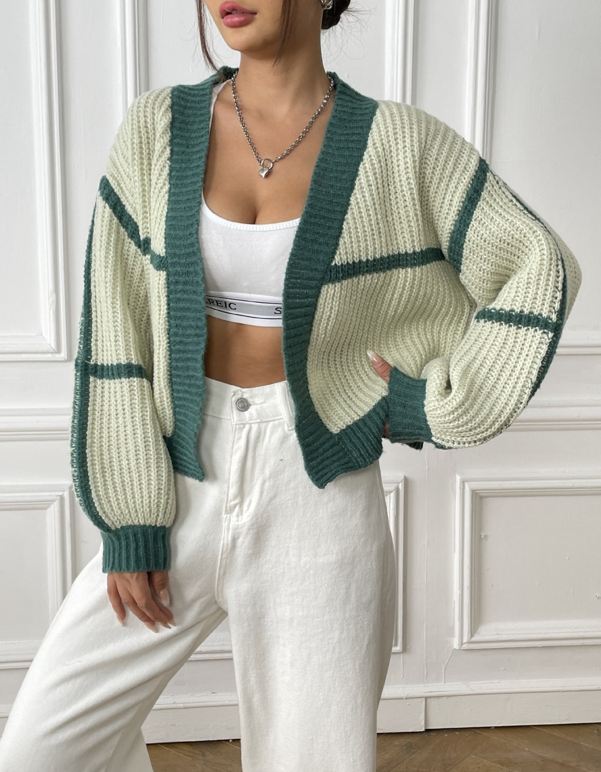 Colorblock Chunky Knit Cropped Cardigan - view 5