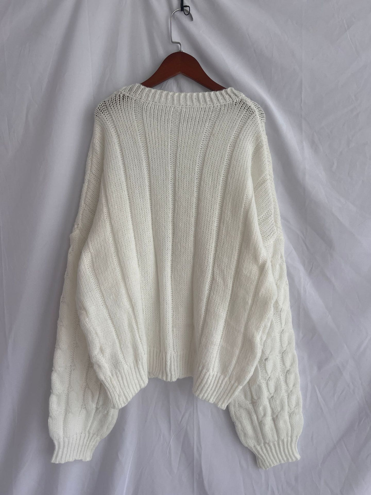 Slouchy Cable Knit Crew Neck Chunky Sweater - White - 3