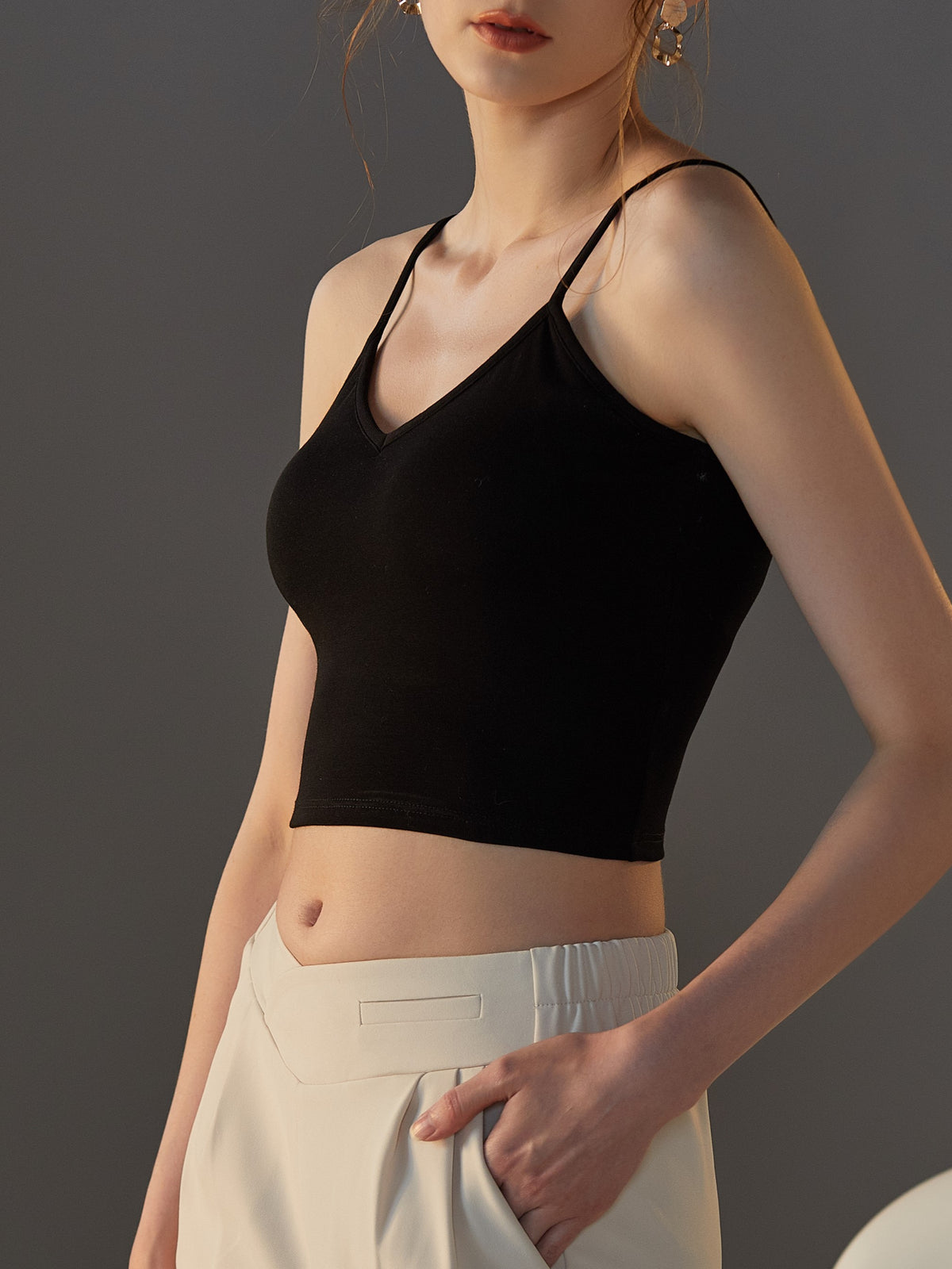 Crisscross Back Cropped Cami With Bra Cups - Black - 4