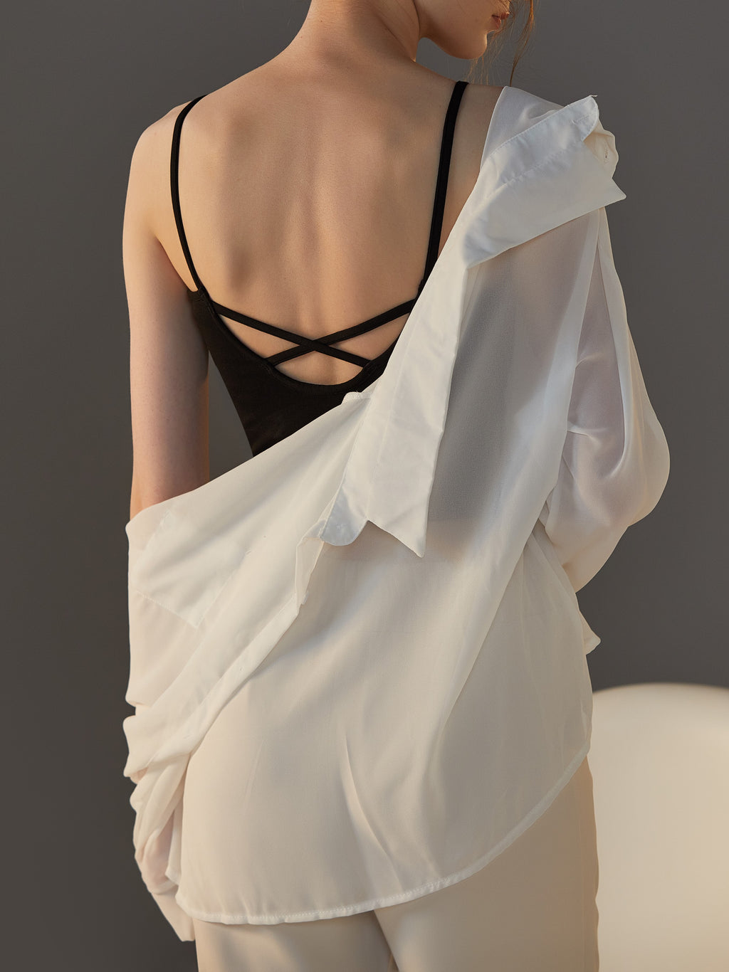 Crisscross Back Cropped Cami With Bra Cups - Black - 7