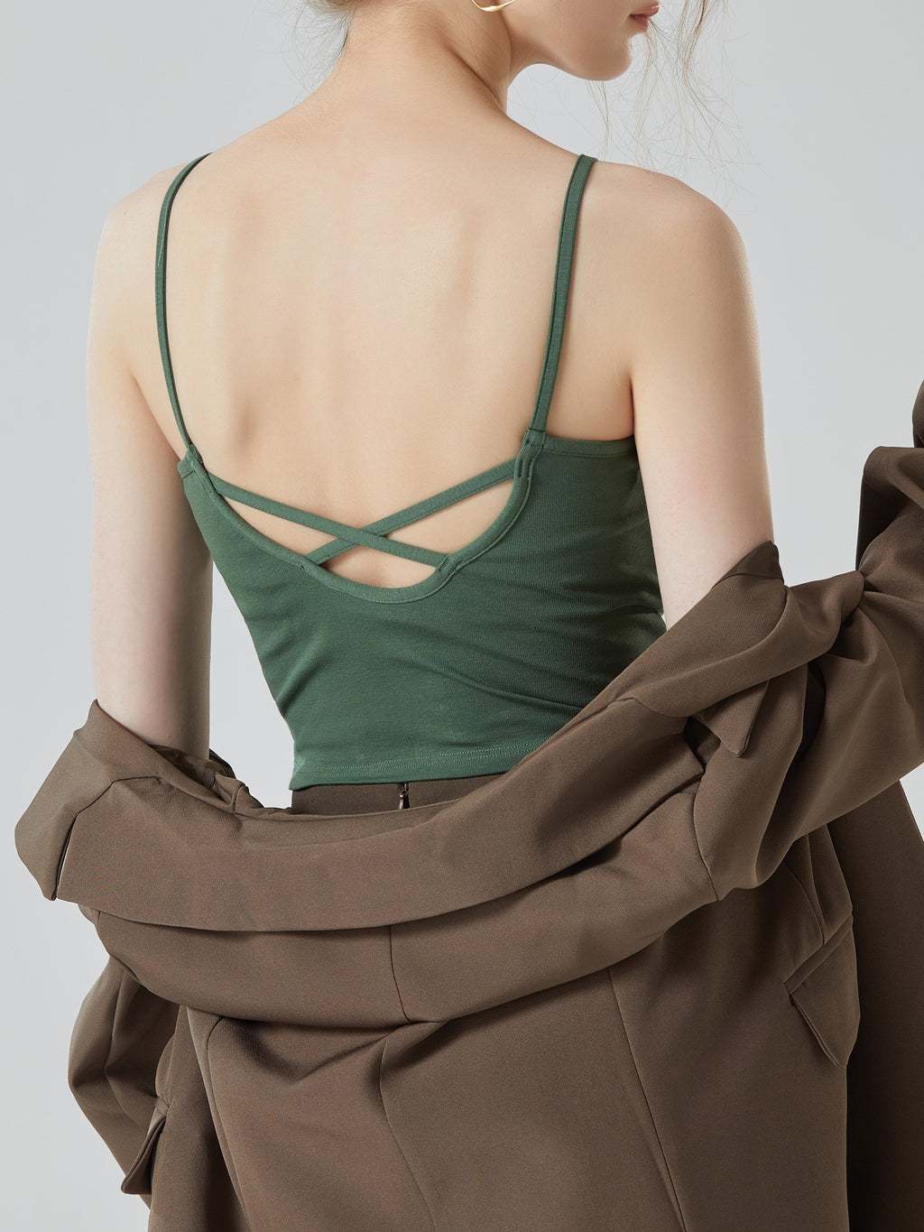Crisscross Back Cropped Cami With Bra Cups - Green - 6