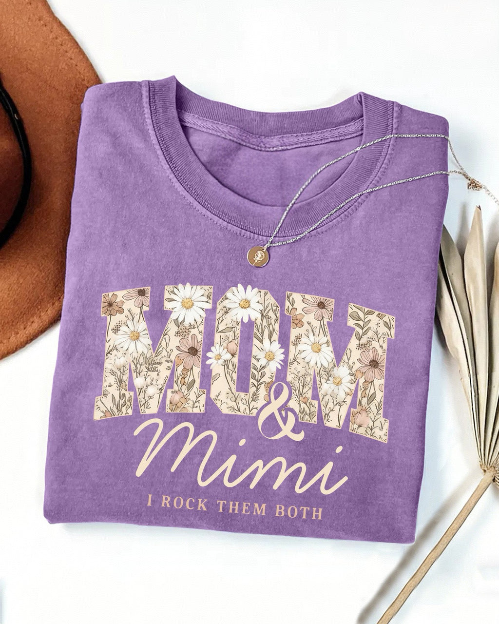 Floral Letter Graphic Short Sleeve T-Shirt - Purple