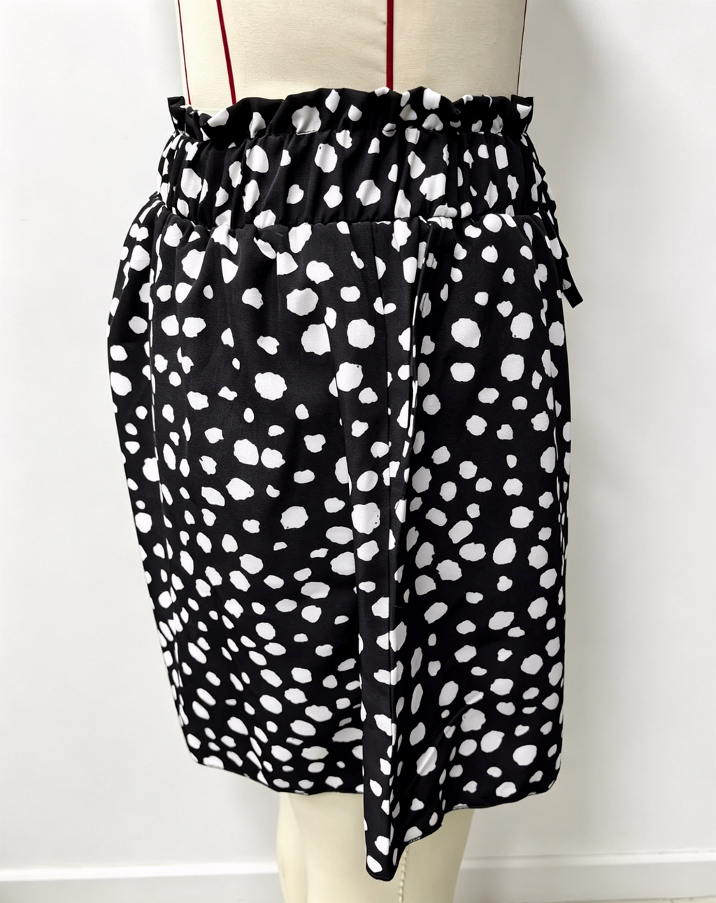 High Waist Flowy Wide Leg Beach Shorts - Black - 1