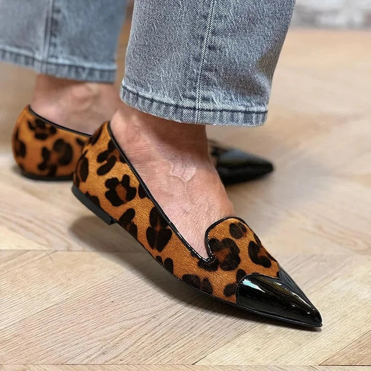 Leopard Print Heart Cap Toe Pointed Loafers