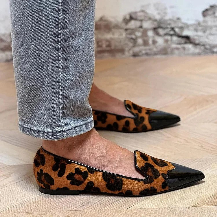 Leopard Print Heart Cap Toe Pointed Loafers