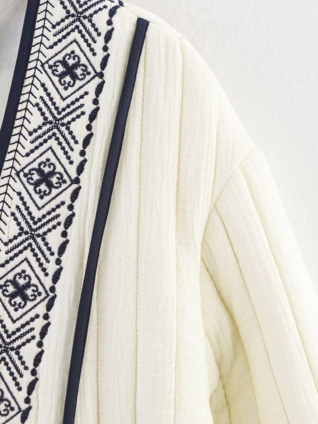 Embroidered Trim Quilted Collarless Jacket - White - 5