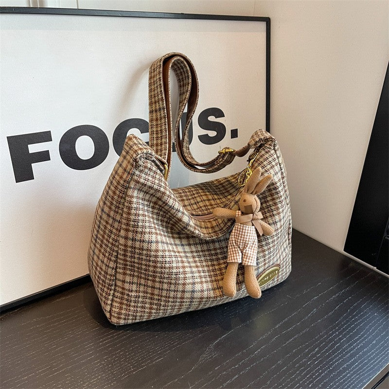 Plaid Slouchy Hobo Shoulder Bag - Khaki Charm