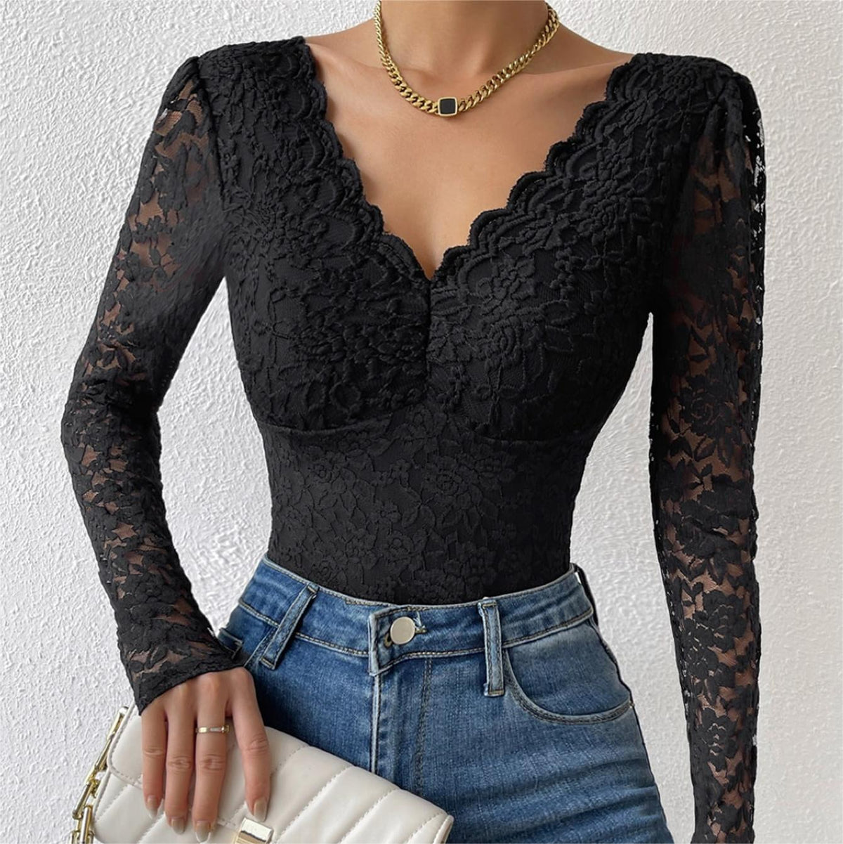 Scalloped Lace Long Sleeve Bodysuit - Black - 1